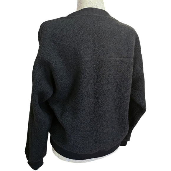 Everlane Womens The ReNew Black Fleece Raglan Sweatshirt Crew Neck Cozy Small - Picture 5 of 12